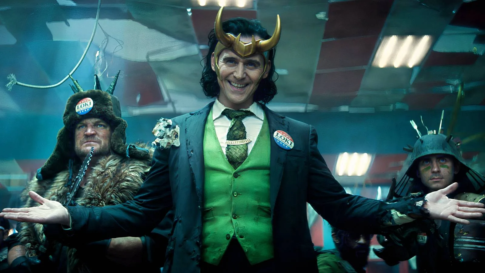 Tom Hiddleston révèle l'influence de Batman et Tobey Maguire sur le MCU
